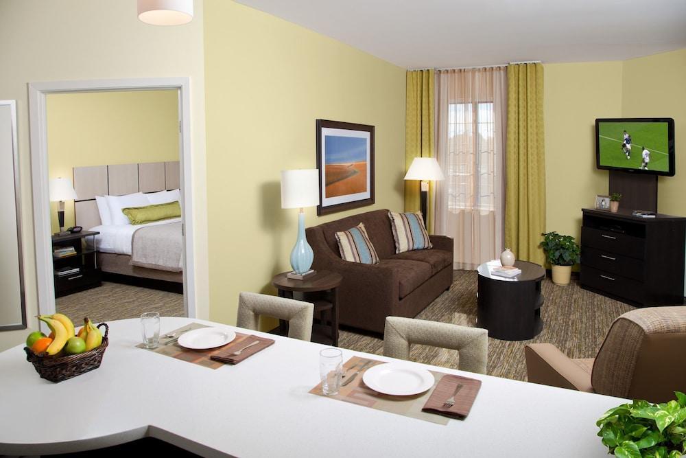 Candlewood - Millard Area By Ihg Omaha