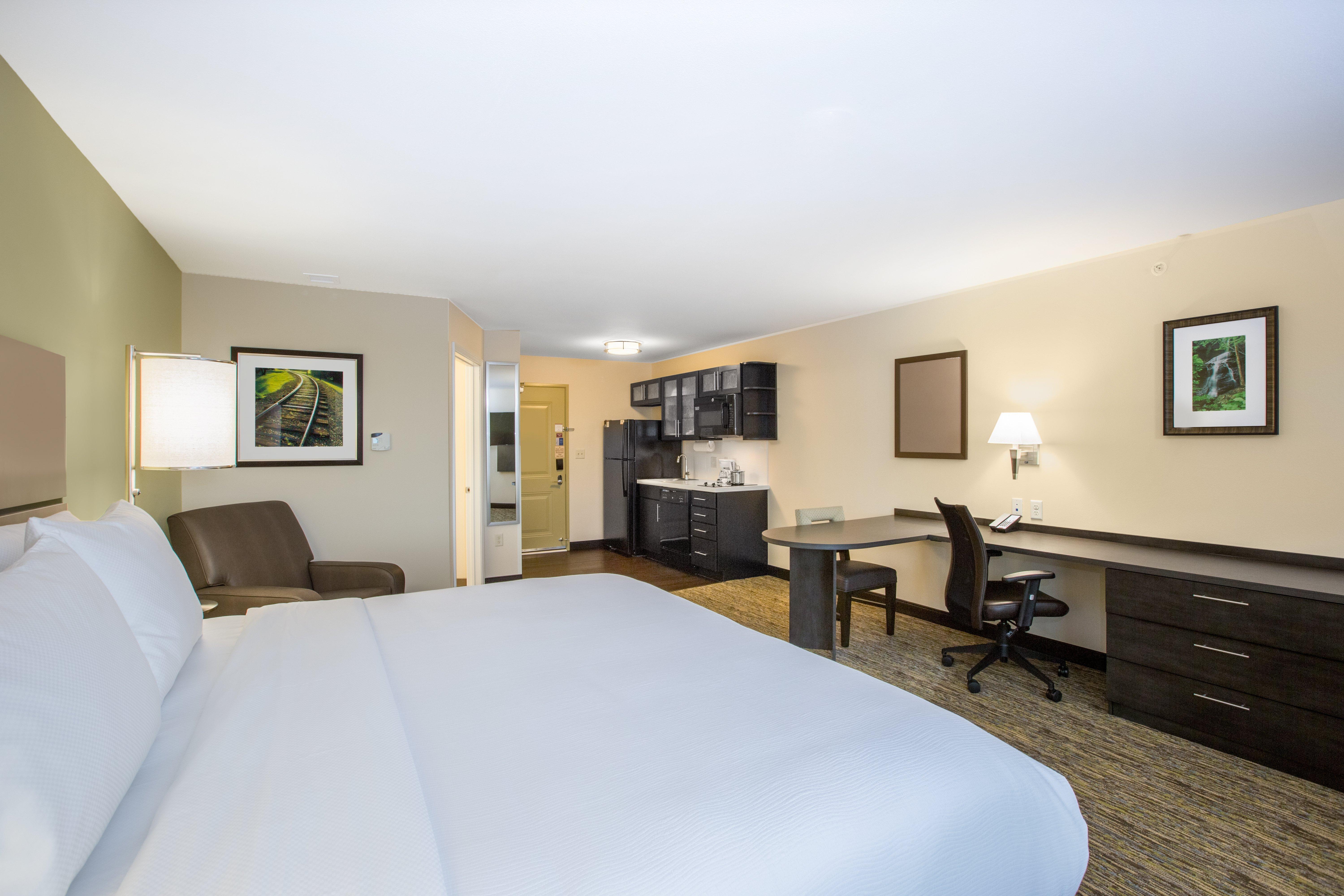 Candlewood - Millard Area By Ihg Hotel
