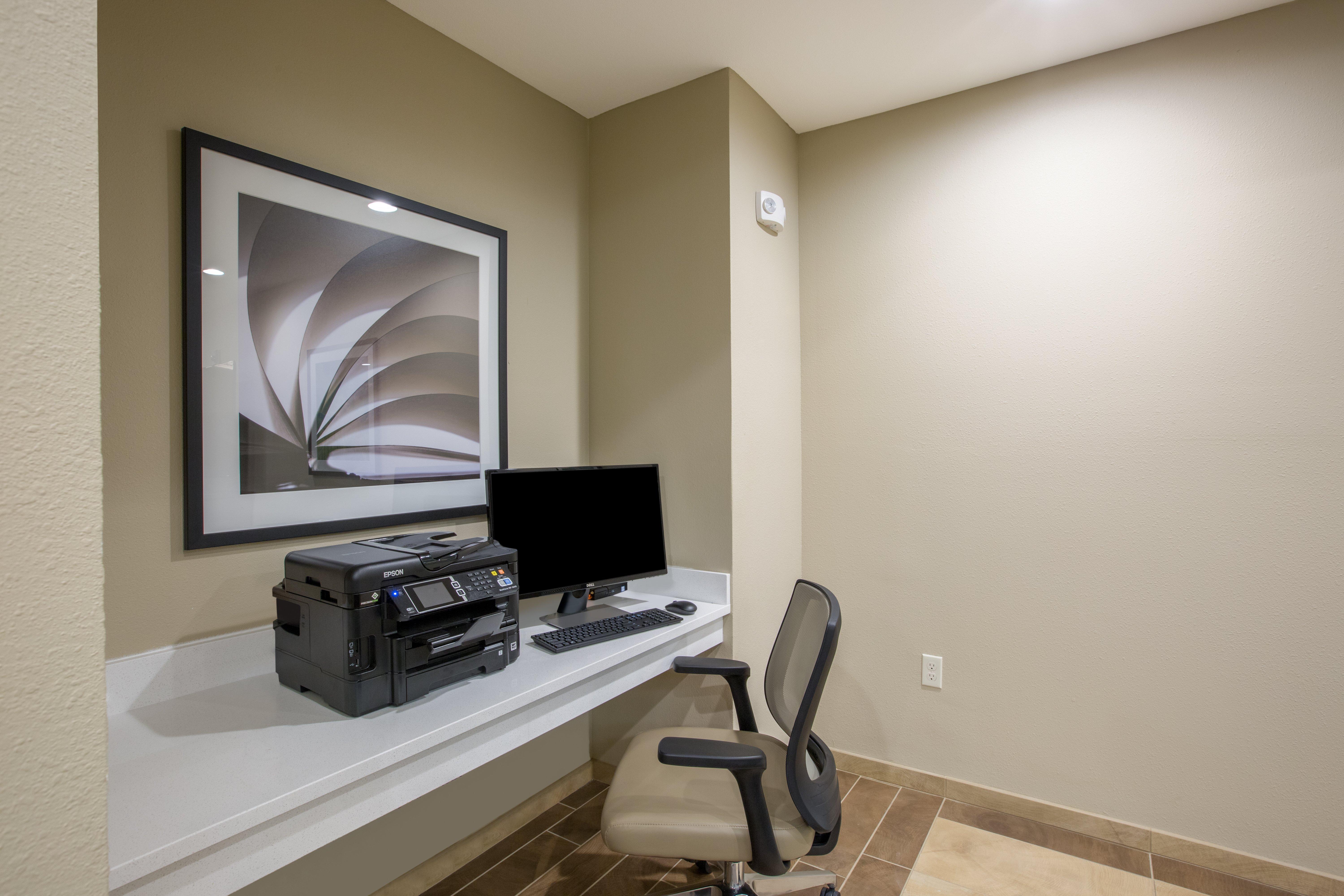 Candlewood - Millard Area By Ihg Hotel